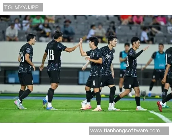东亚杯精彩对决日本队与韩国队视频回顾与精彩瞬间分析