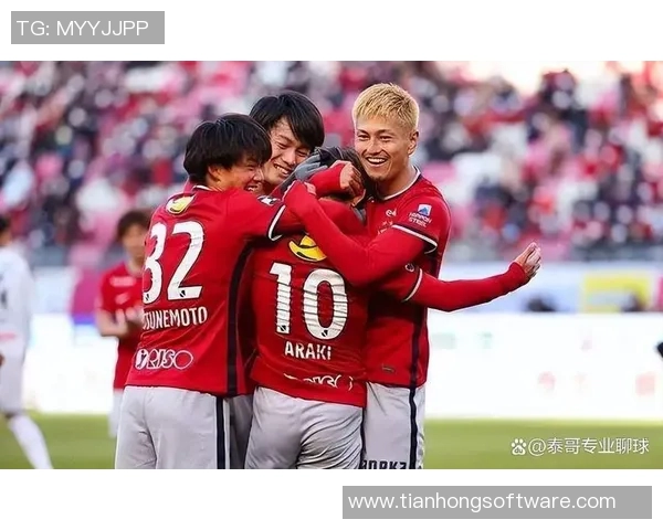 町田队与浦和红砖的激烈对决展现足球魅力与团队精神的精彩瞬间 町田队与浦和红砖的激烈对决展现足球魅力与团队精神的精彩瞬间