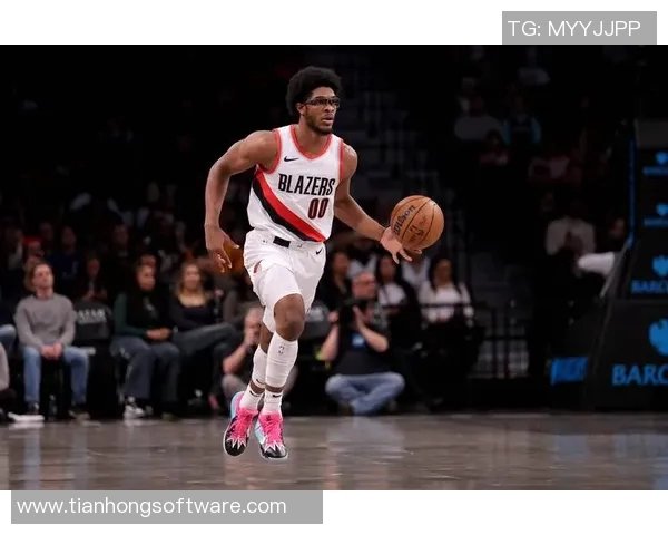 马尔科姆布罗格登：从NBA新星到篮球场上的全能战士之路