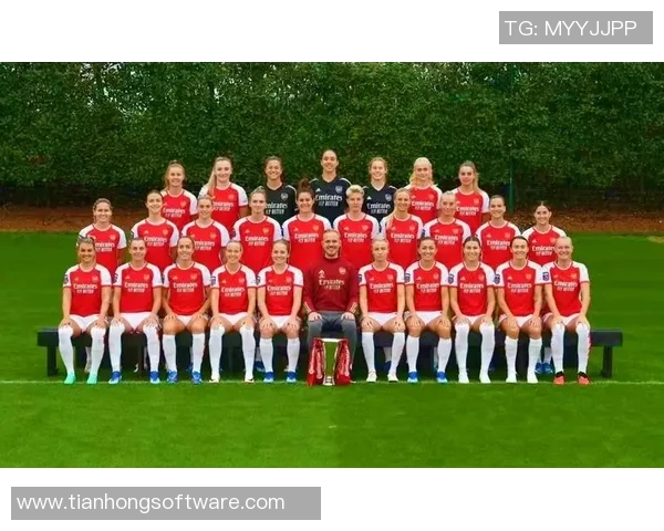 加维引领未来足球潮流探索新一代球员的成长与挑战